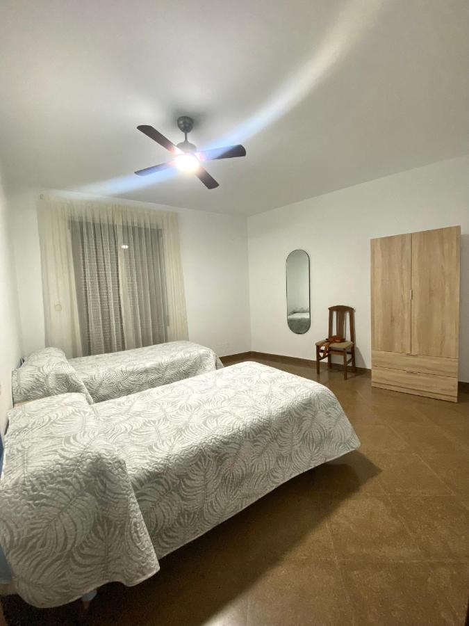 Вілла Casa Cruz De Marbella Luque Екстер'єр фото